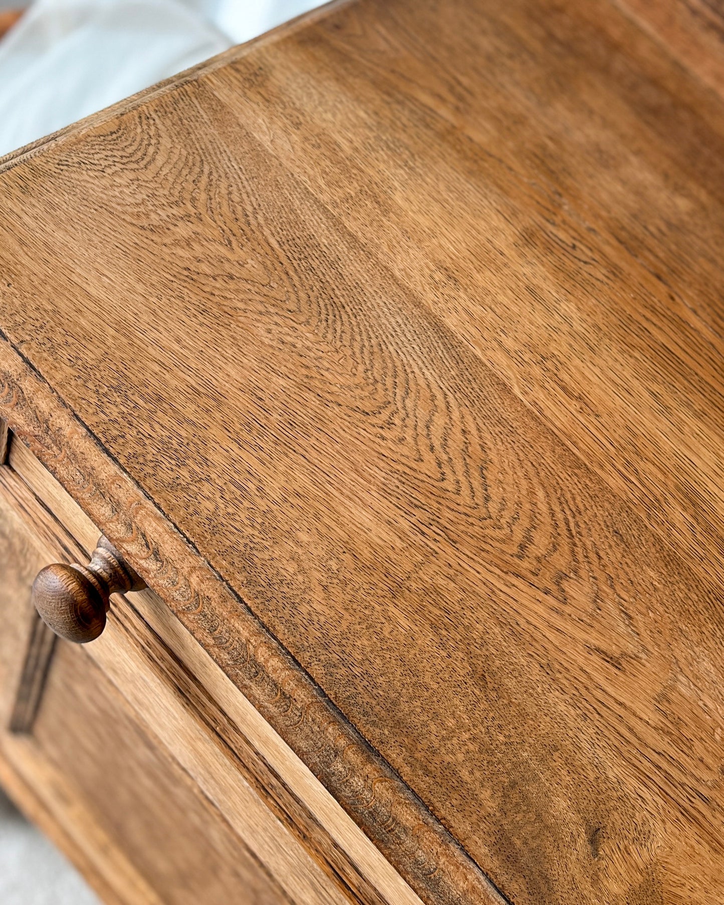 English Oak Buffet