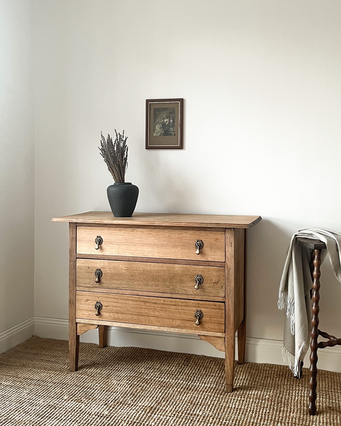 Solid Oak Chest of Drawer