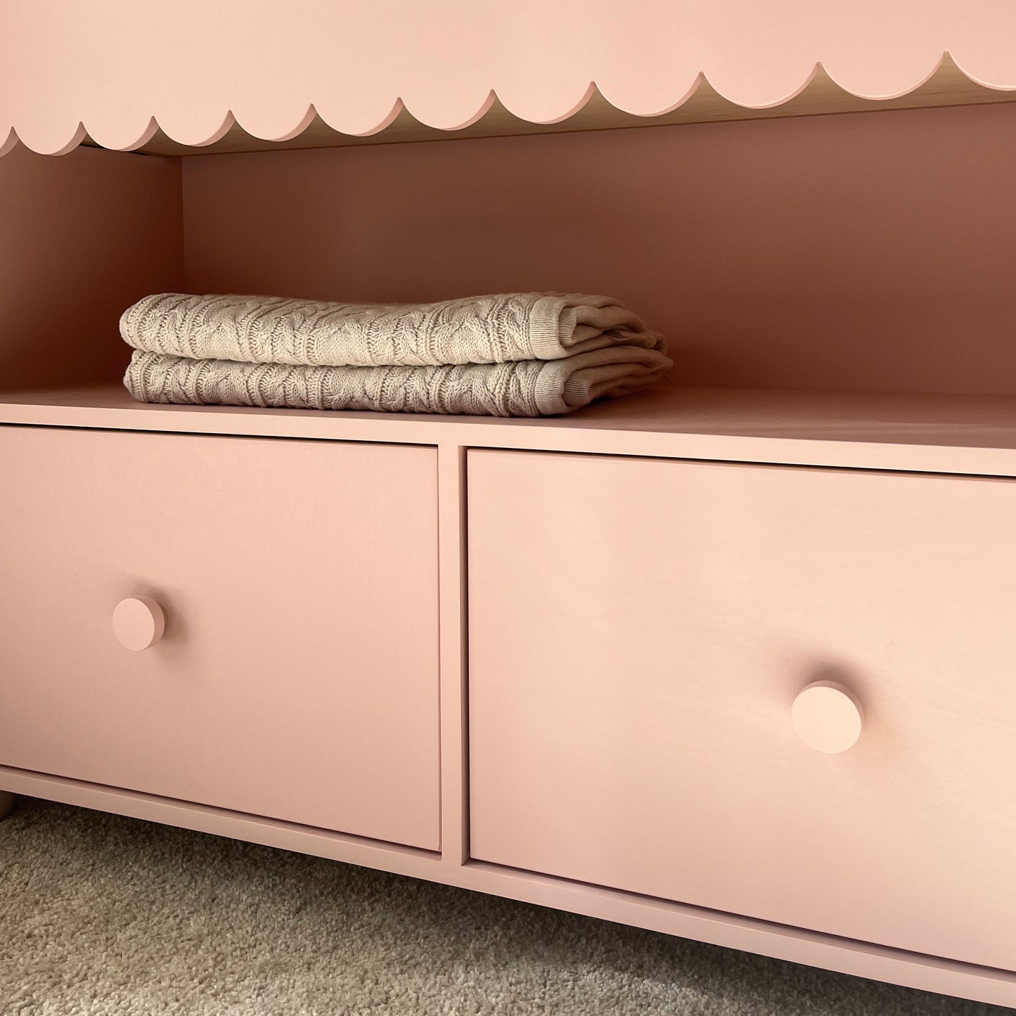 1M - Cherry Bookshelf