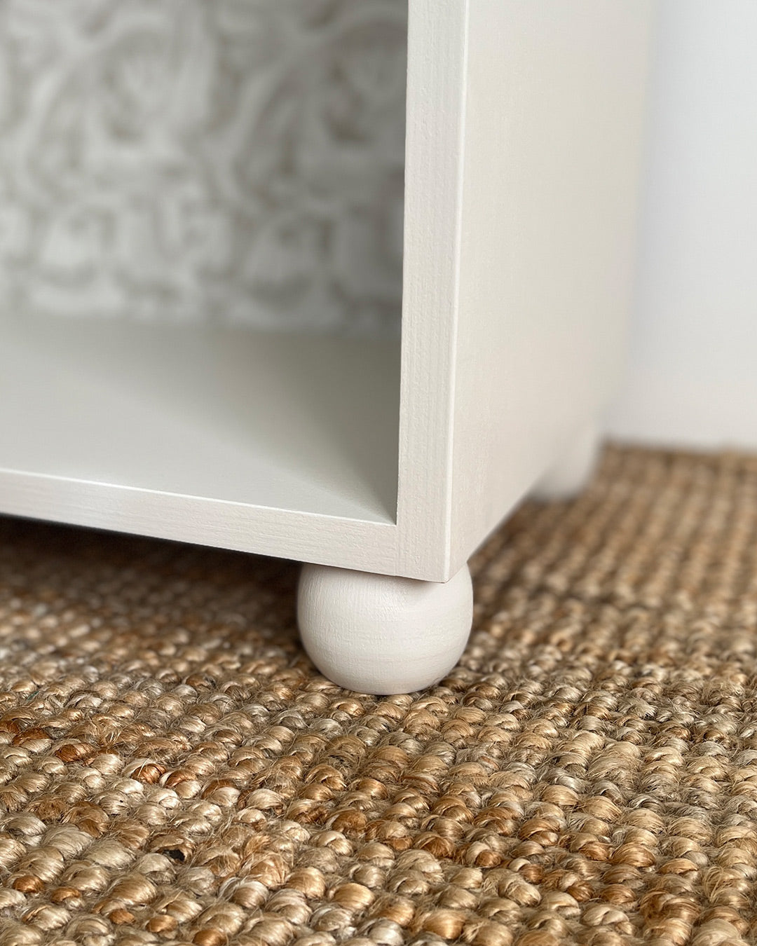 Scallop Console Table