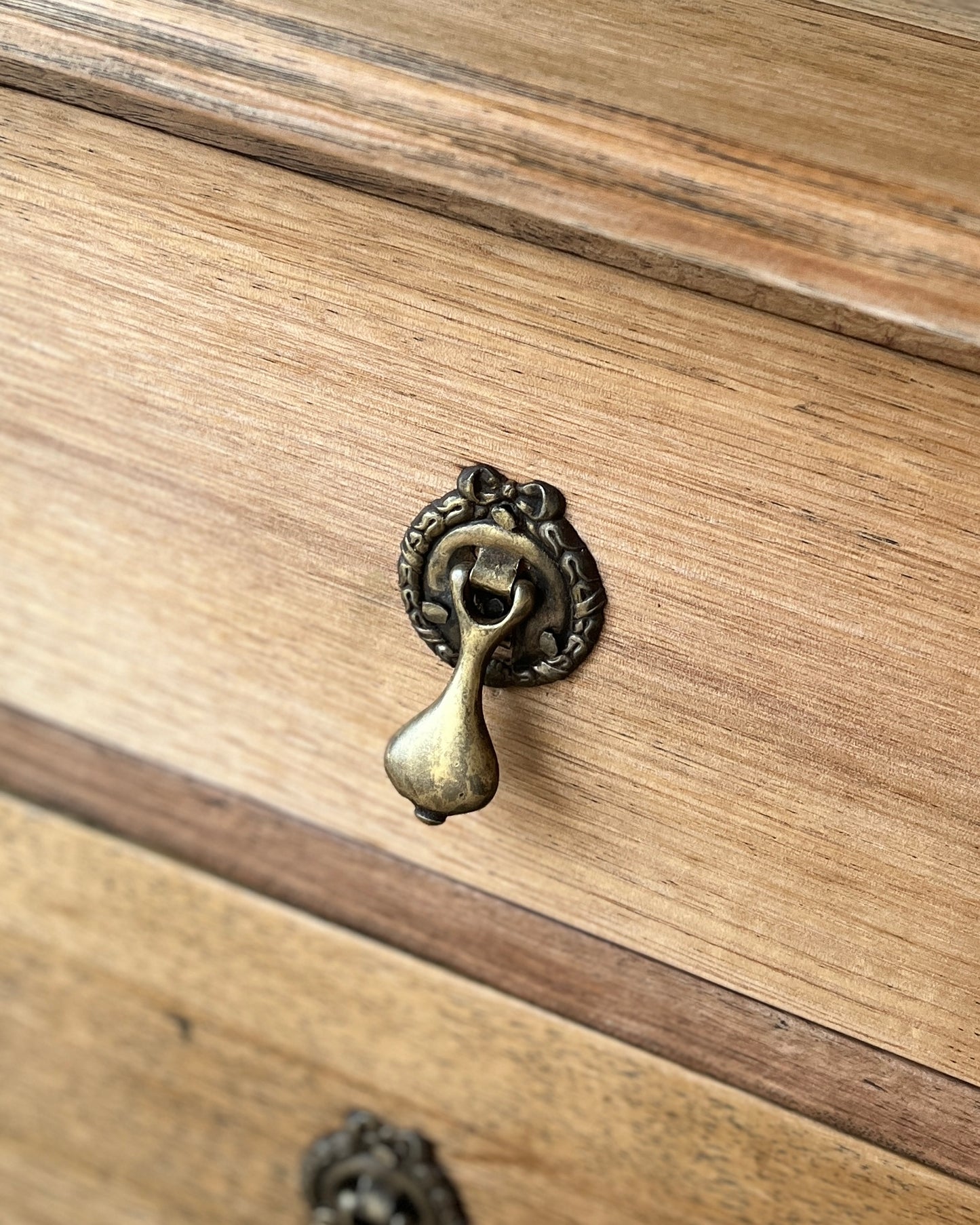 Solid Oak Chest of Drawer