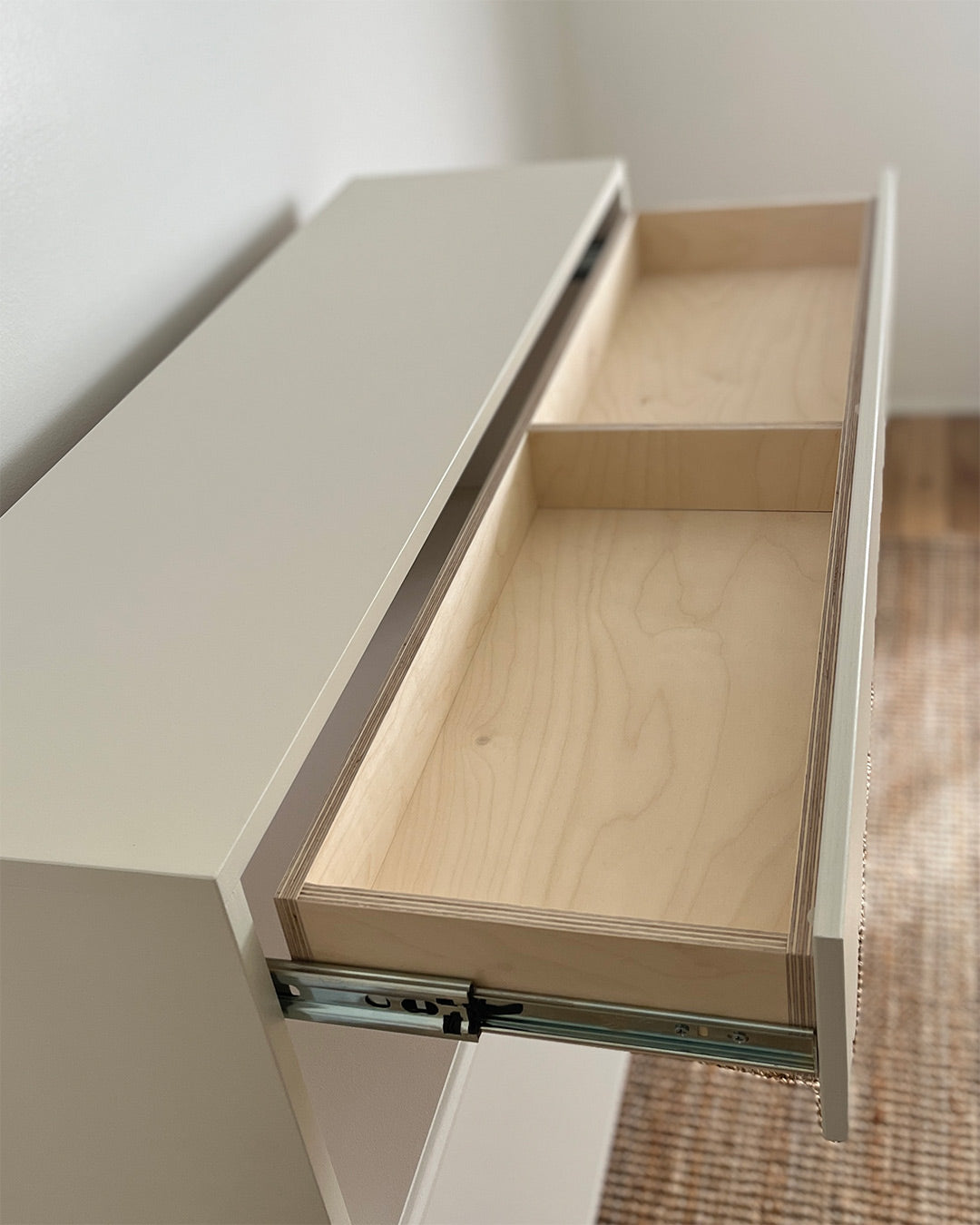 Scallop Console Table