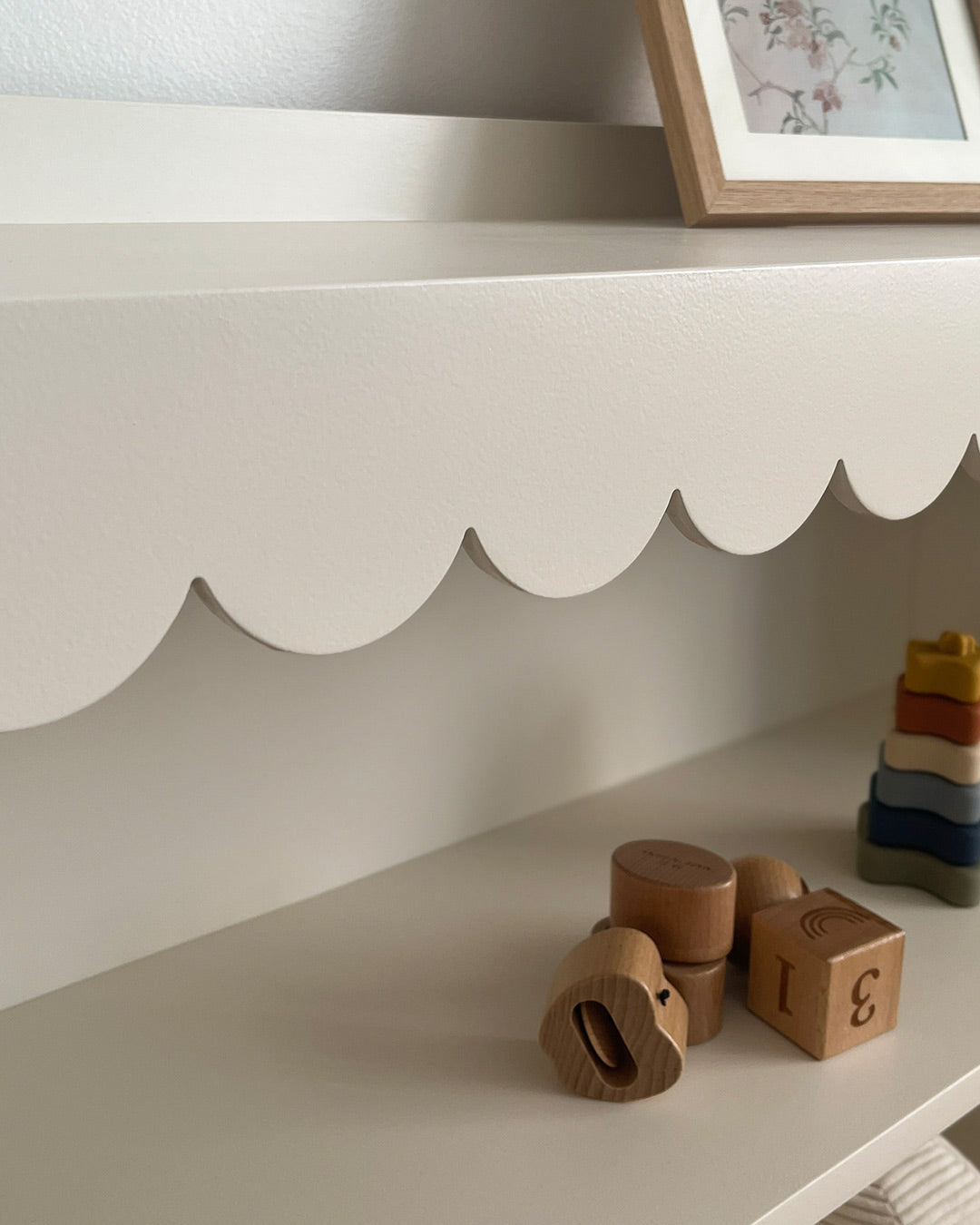 Scallop Bookshelf