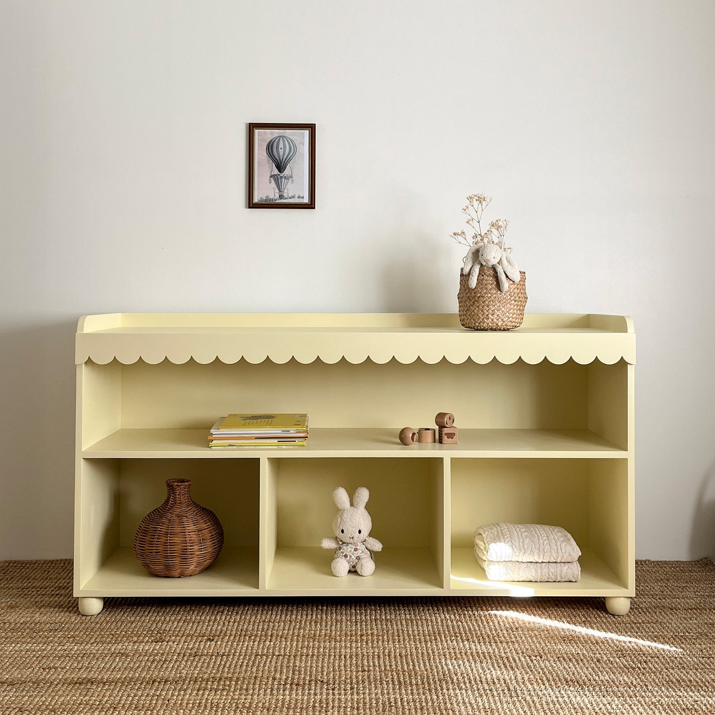 Large Scallop Bookshelf