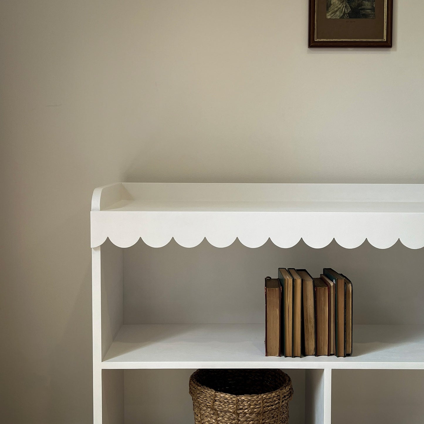 Large Scallop Bookshelf