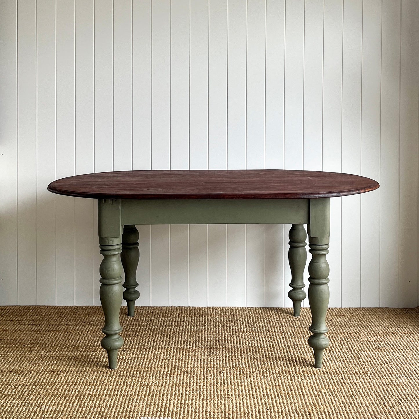 Oval dining table
