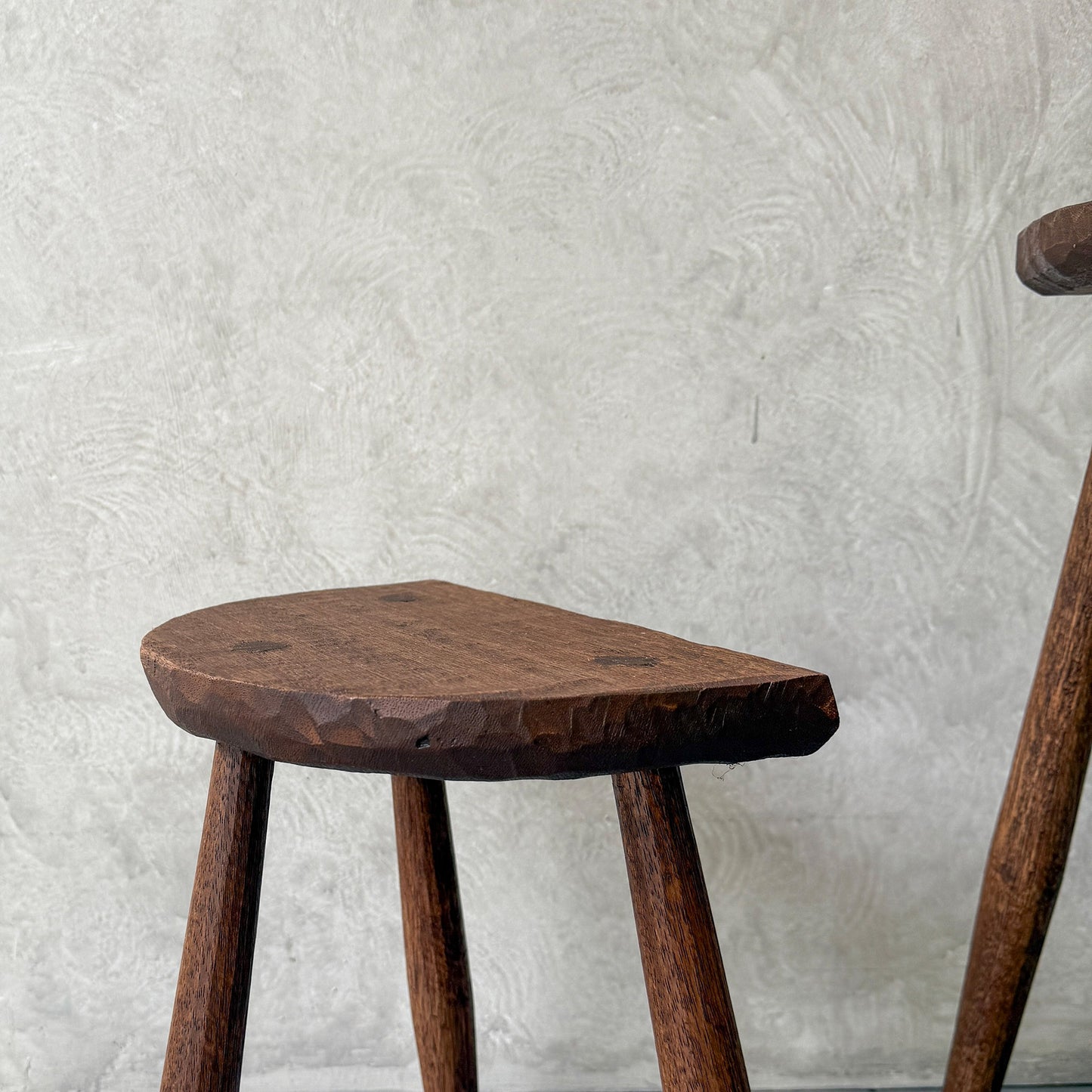 Demi-lune Milking Stool