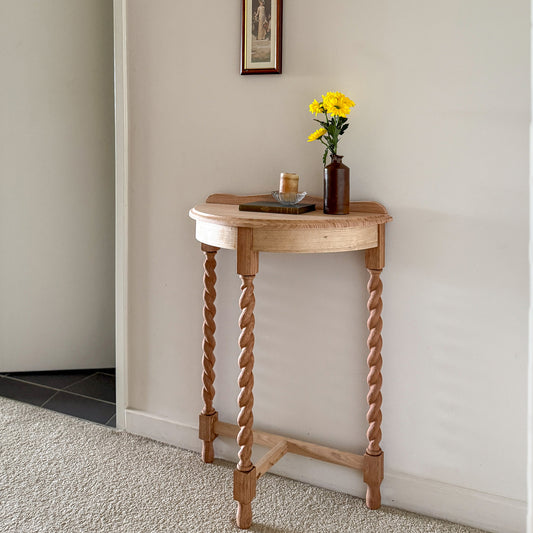 Demi Barley Twist Console