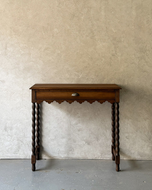 Aria Console Table
