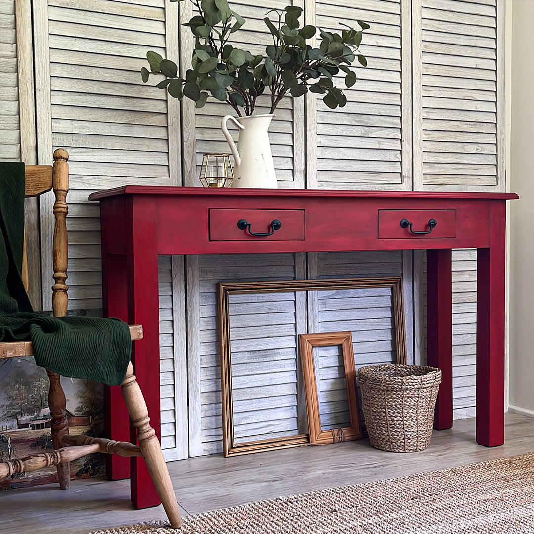Rouge hallway table