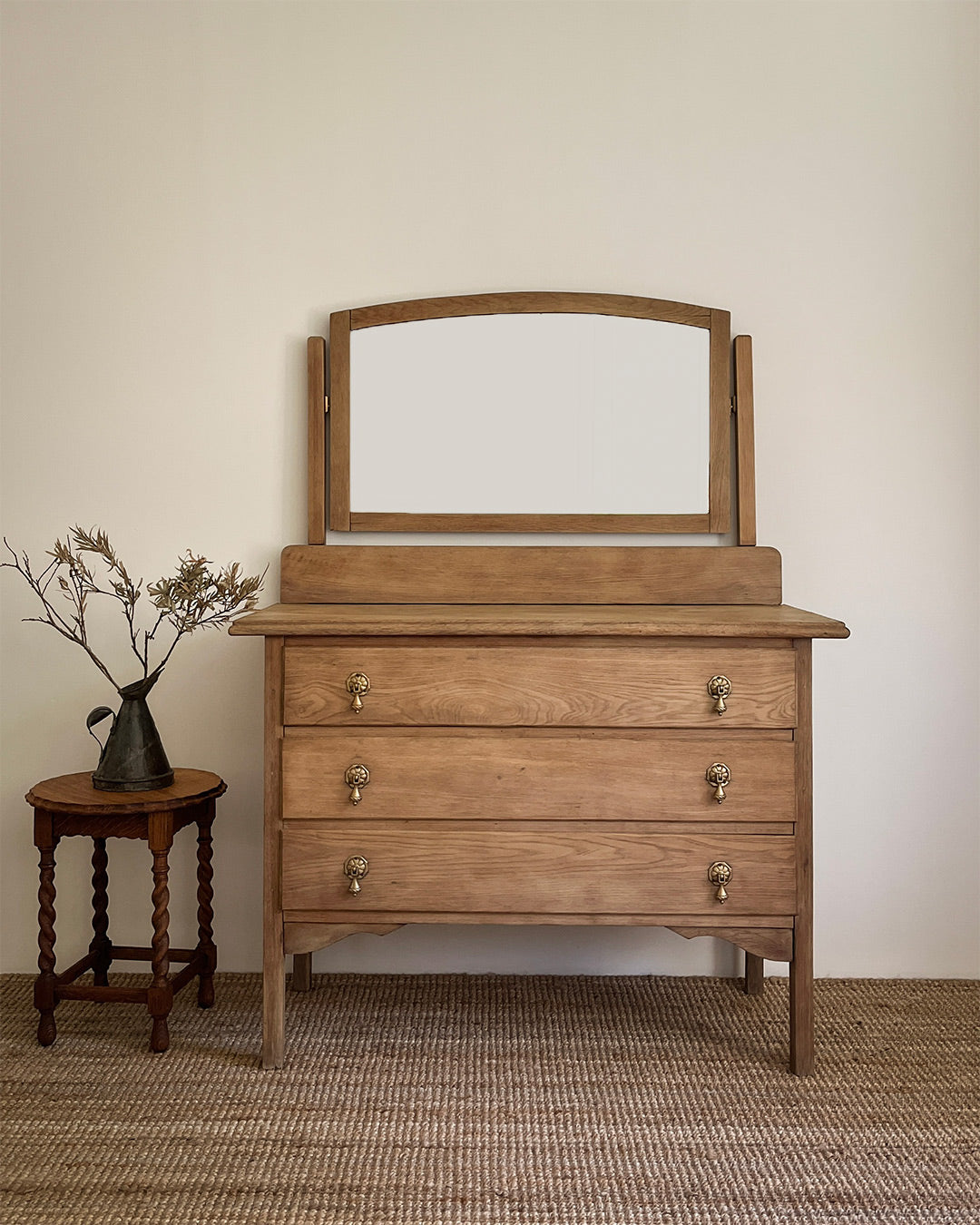 Vintage dresser with mirror