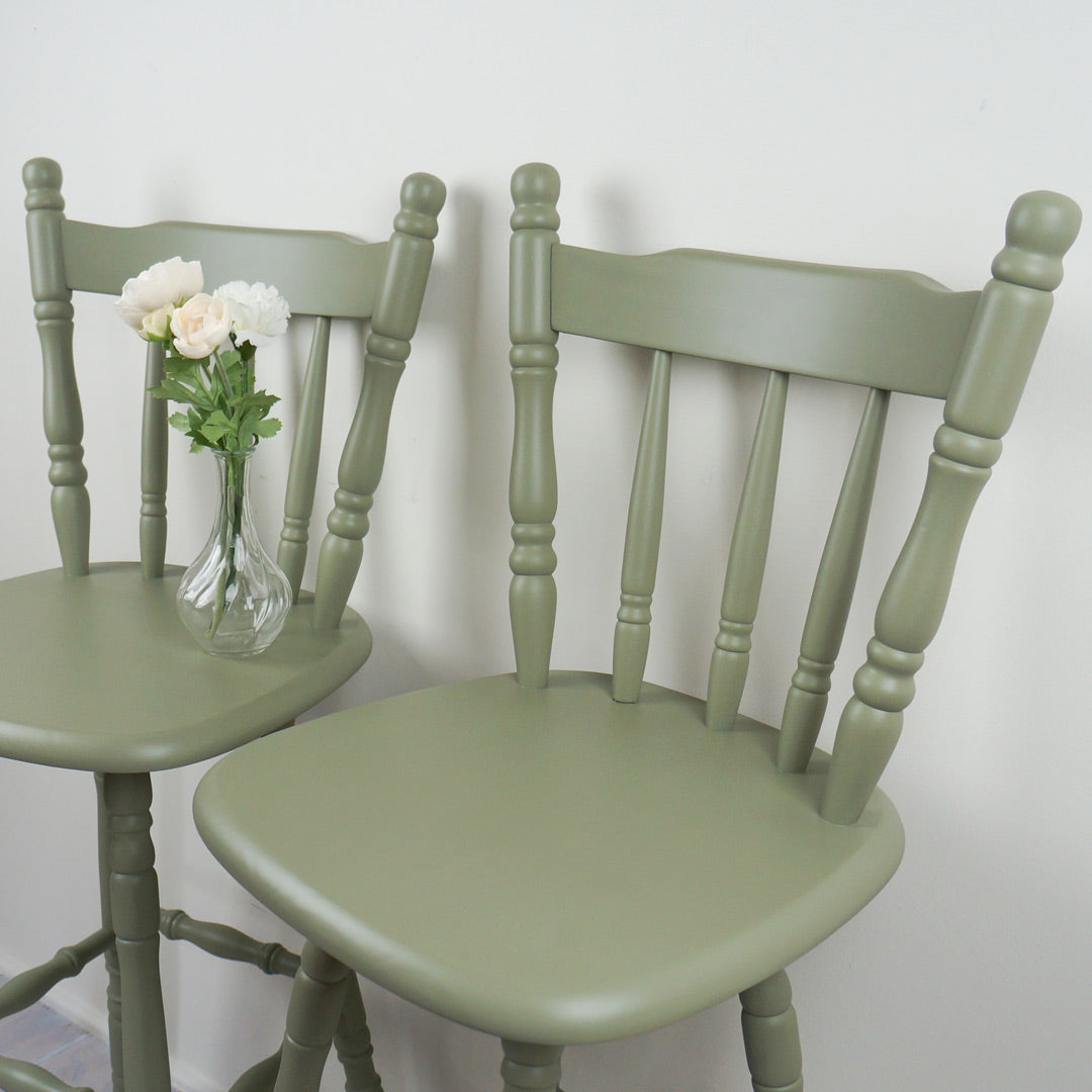 Sage high stool