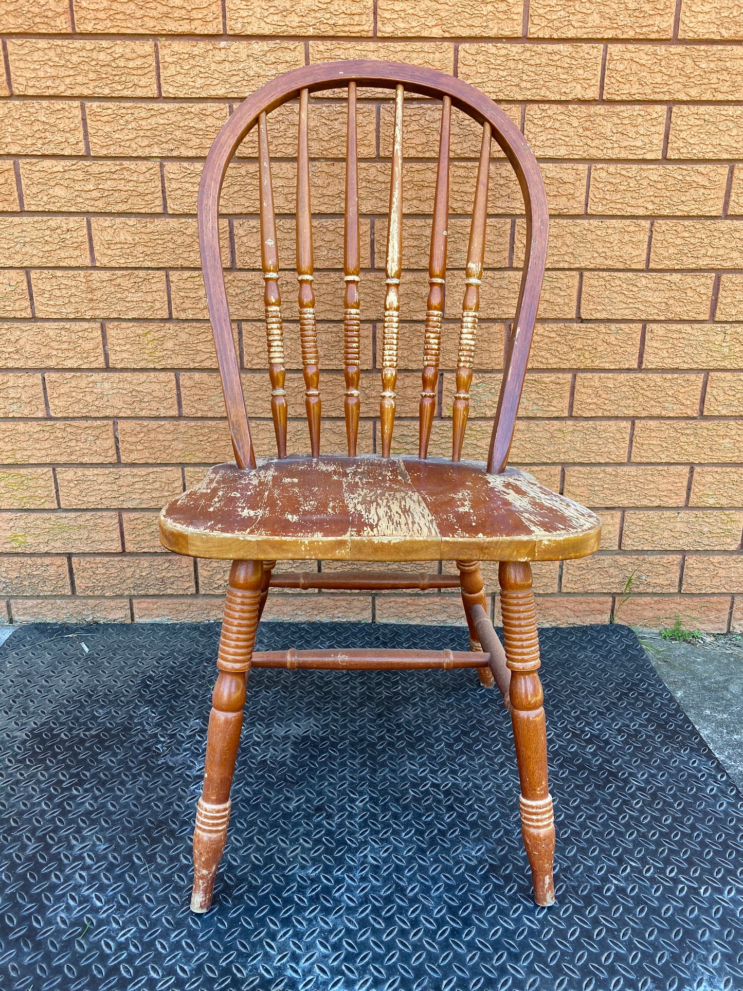 Windsor chair