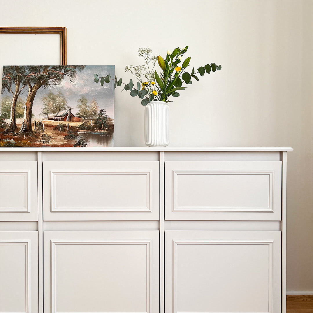 Lily Storage Unit
