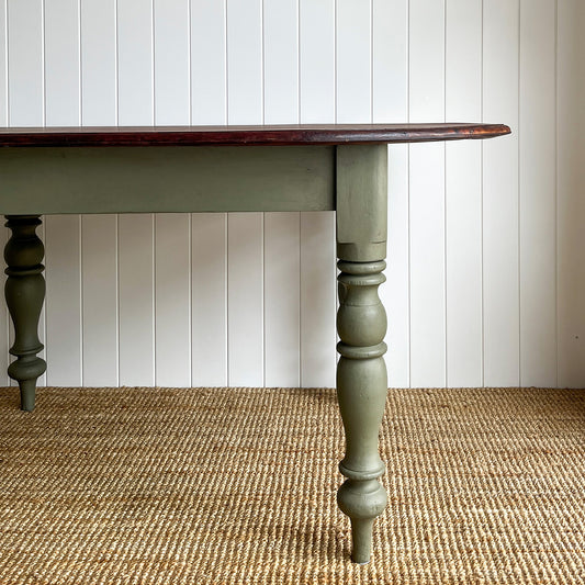 Oval dining table
