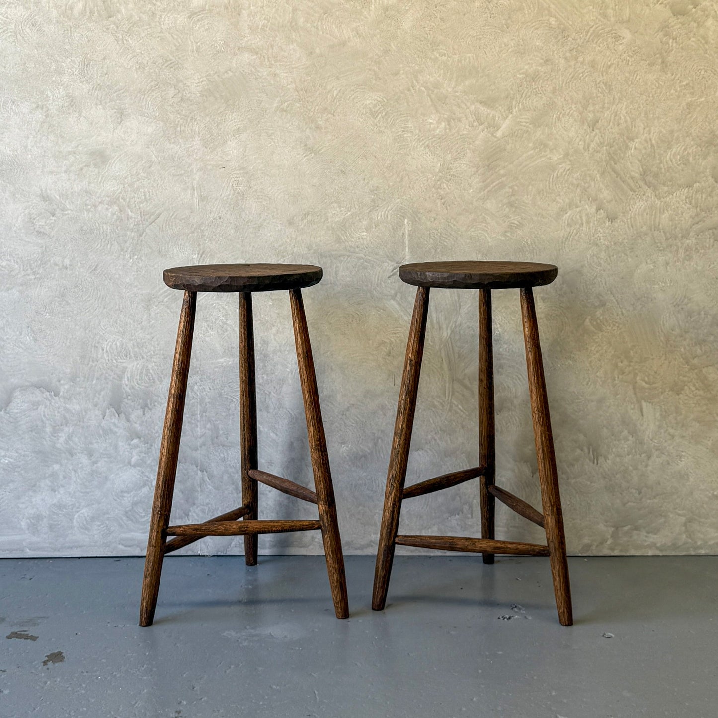 Monday Bar Stool