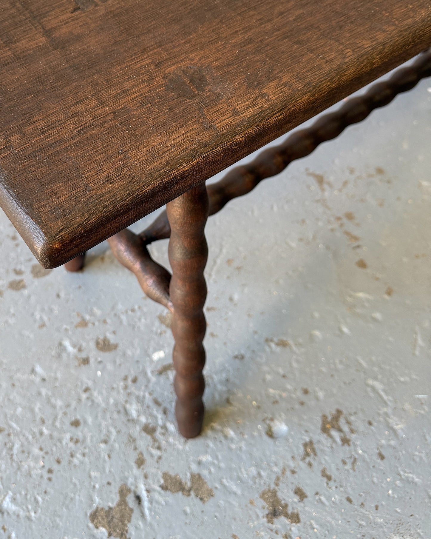 Bobbin Bench
