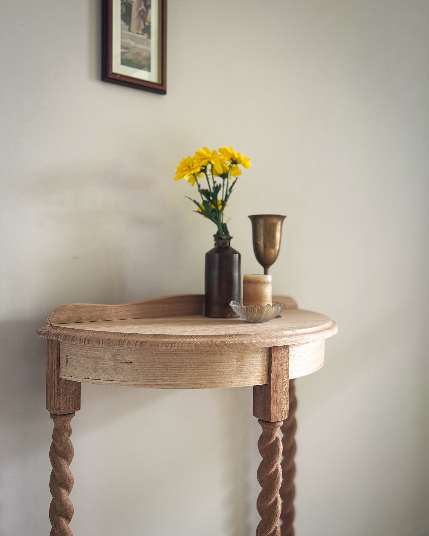 Demi Barley Twist Console