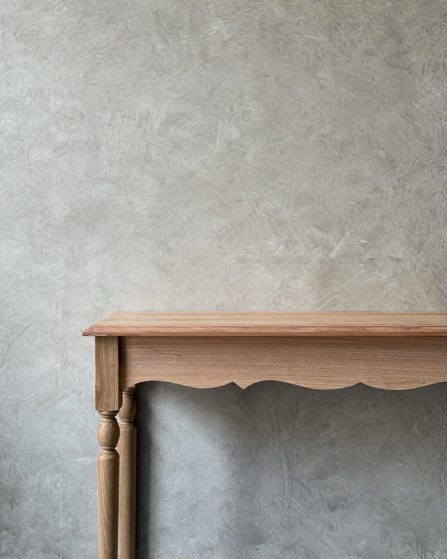 Wren Console Table