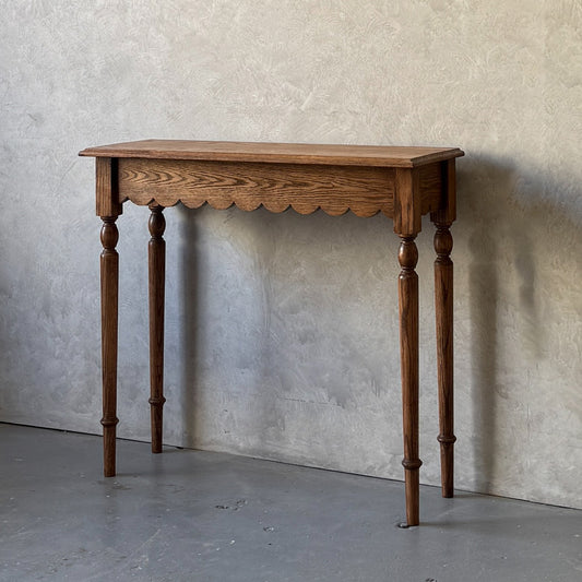 Ciel Scallop Console