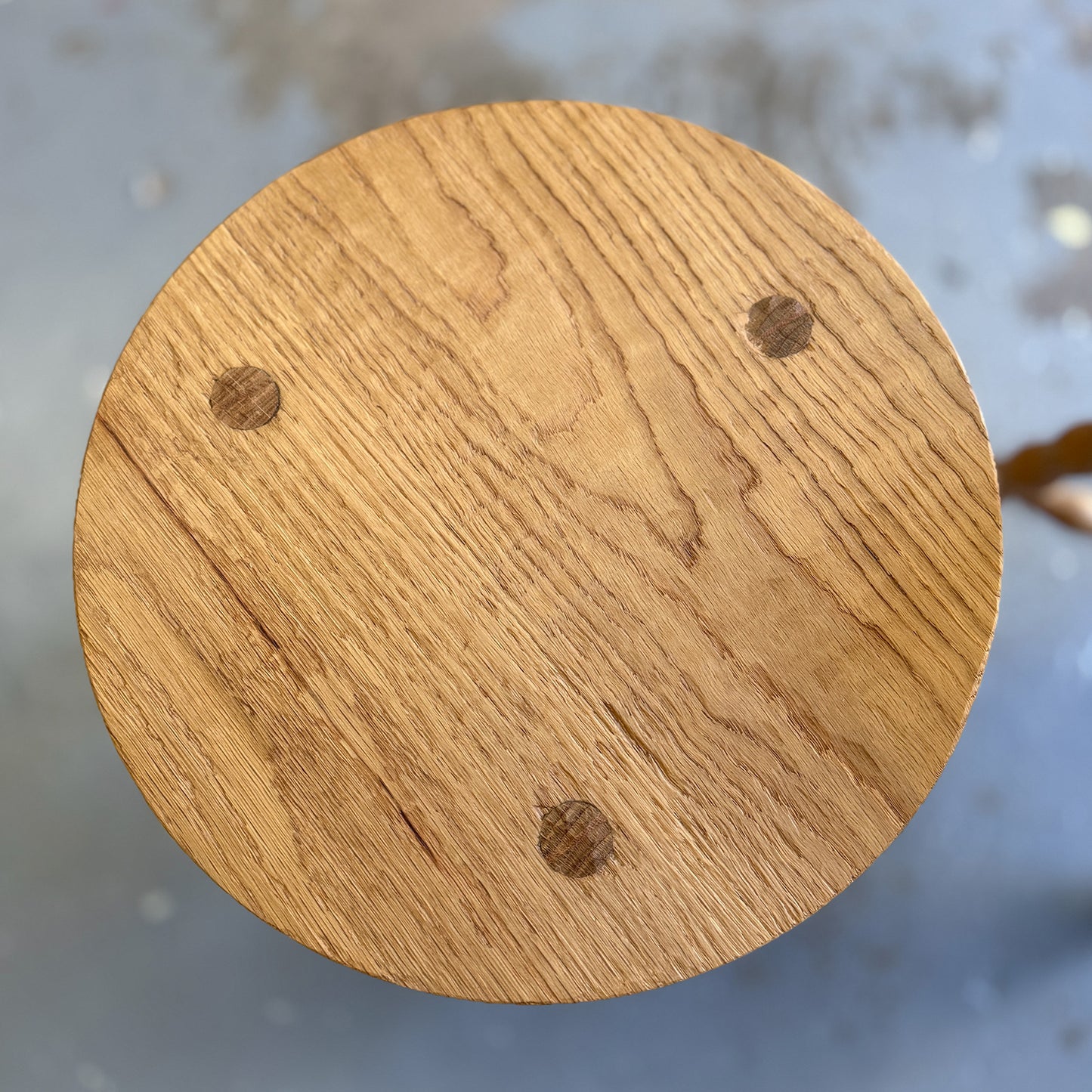 round-seat-american-oak
