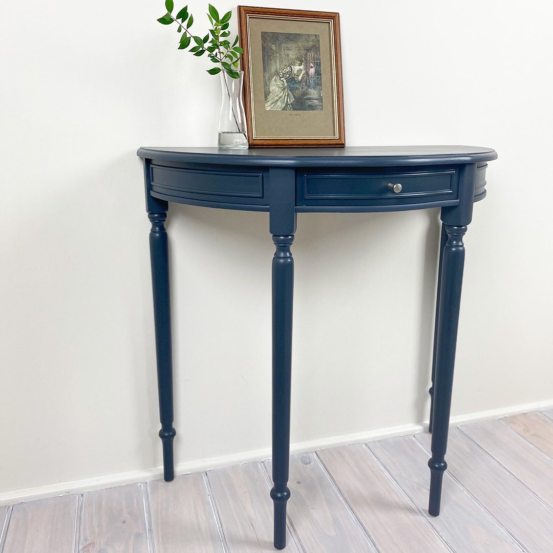 Semi round console table – J&Furniture